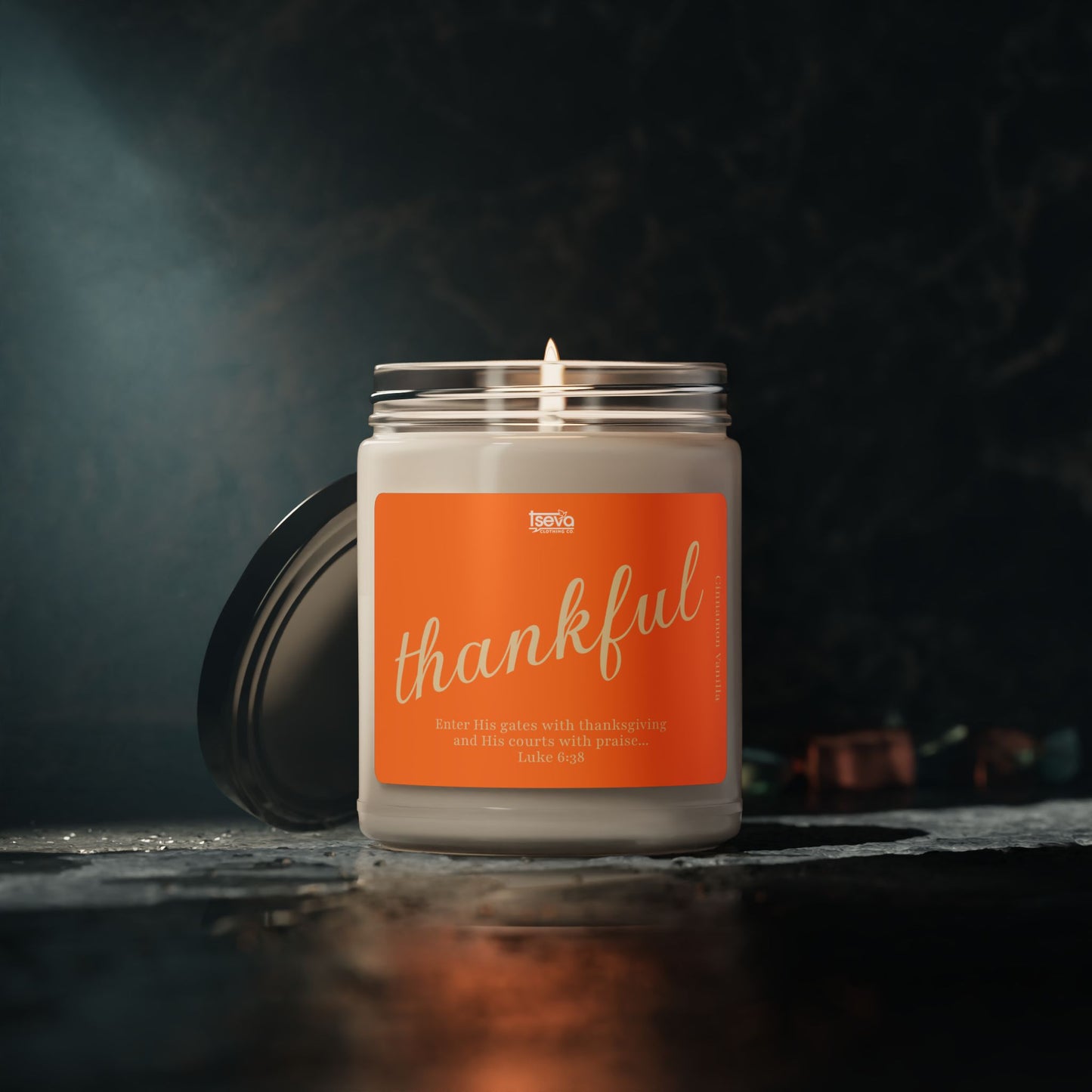 "Thankful" 9 oz Cinnamon and Vanilla Scented Candle